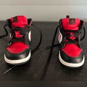 Baby/toddler size 8C Jordan 1 Mid